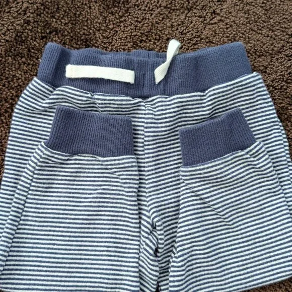 Carter's cuddle asaurus - Picture 4 of 10